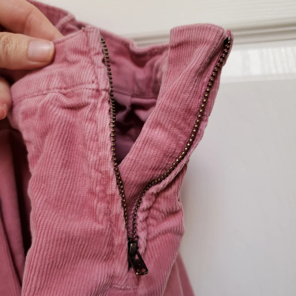 Gap Kids Pink Corduroy Pleated Mini Skirt